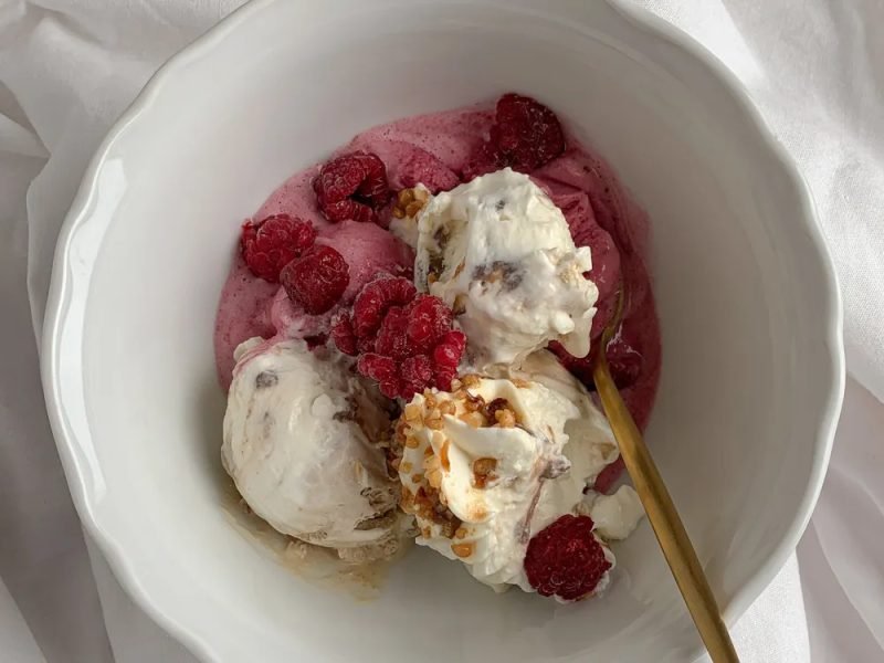 Glace au gingembre (2 boules)